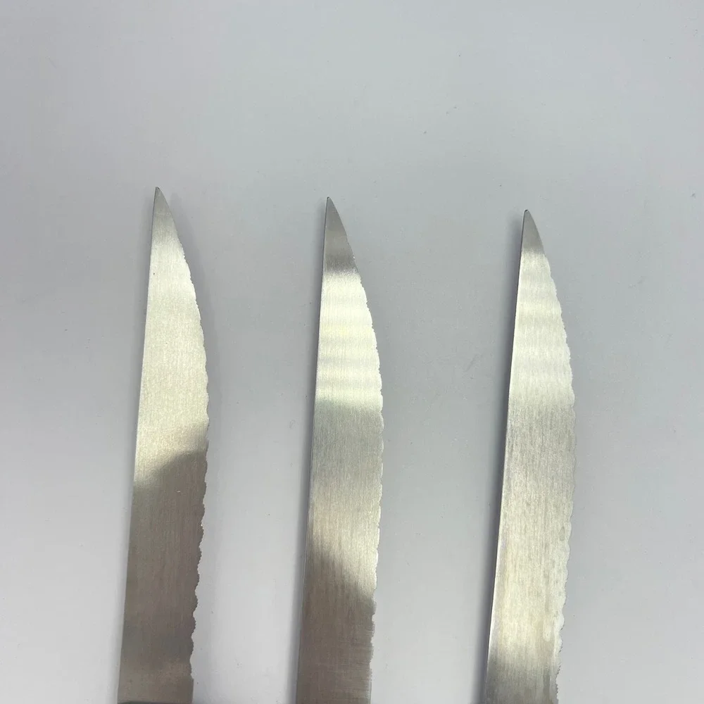 Set of 3 Betty Crocker Black Serrated Knives 9